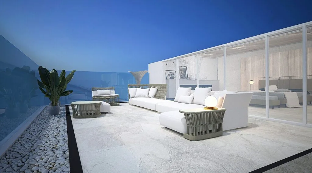 Modern Penthouse Tasarımı Lüks oturma grupları ve cam korkuluklarıyla, manzaraya hakim, modern teras tasarımı.